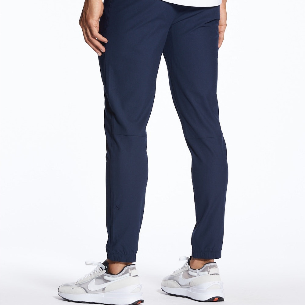 Cuts AO Jogger Large. New